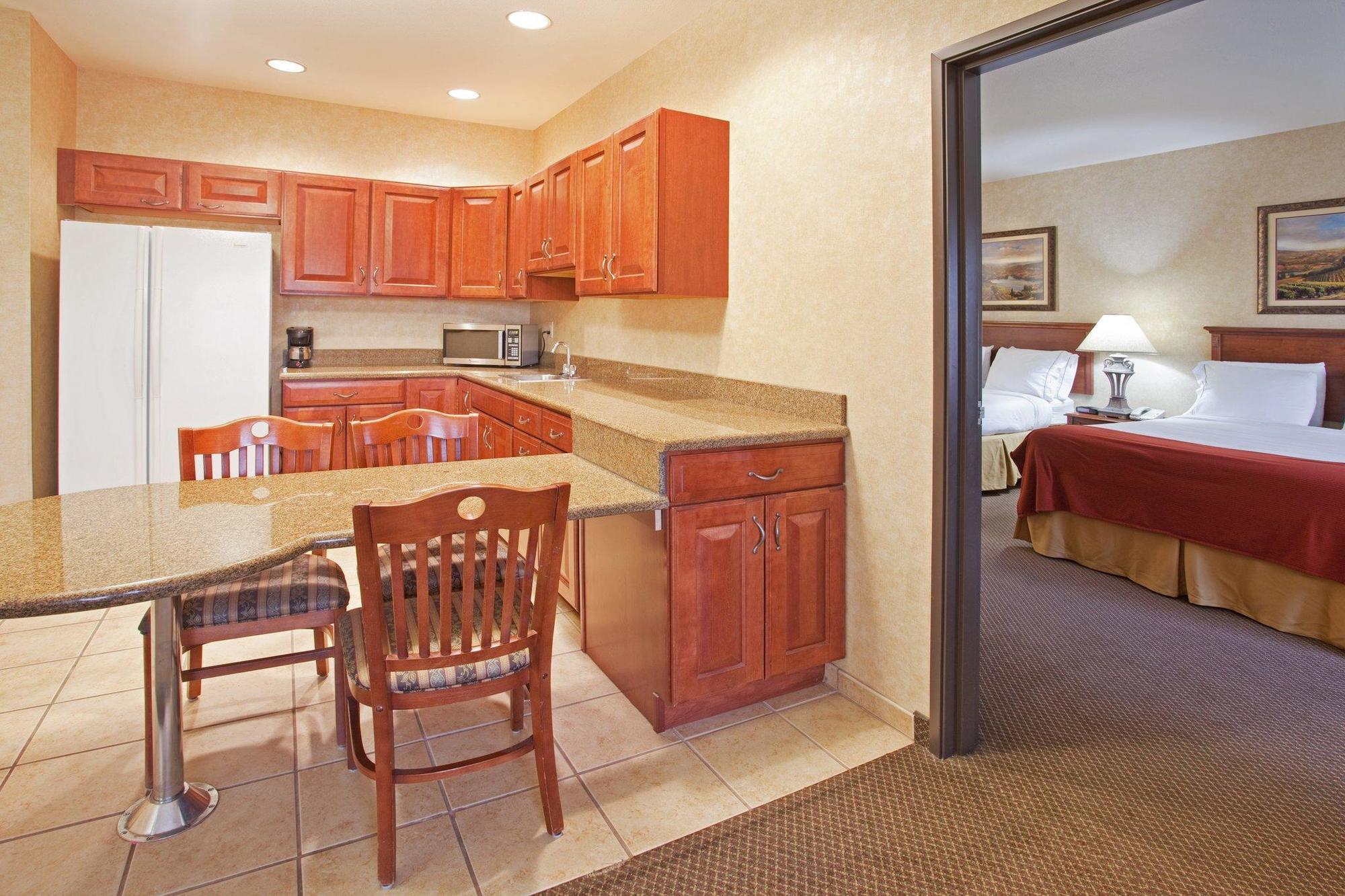 Holiday Inn Express Hotel & Suites Barstow By Ihg Kültér fotó