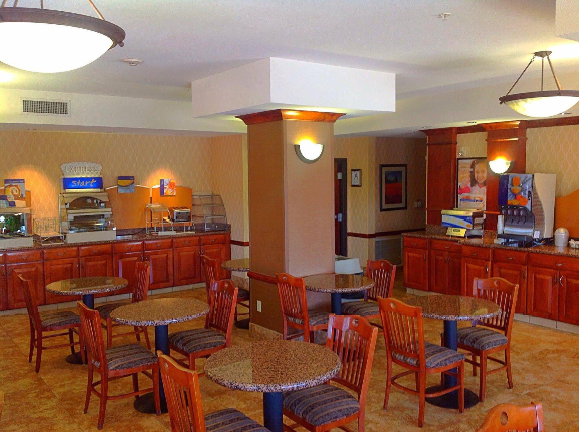 Holiday Inn Express Hotel & Suites Barstow By Ihg Kültér fotó