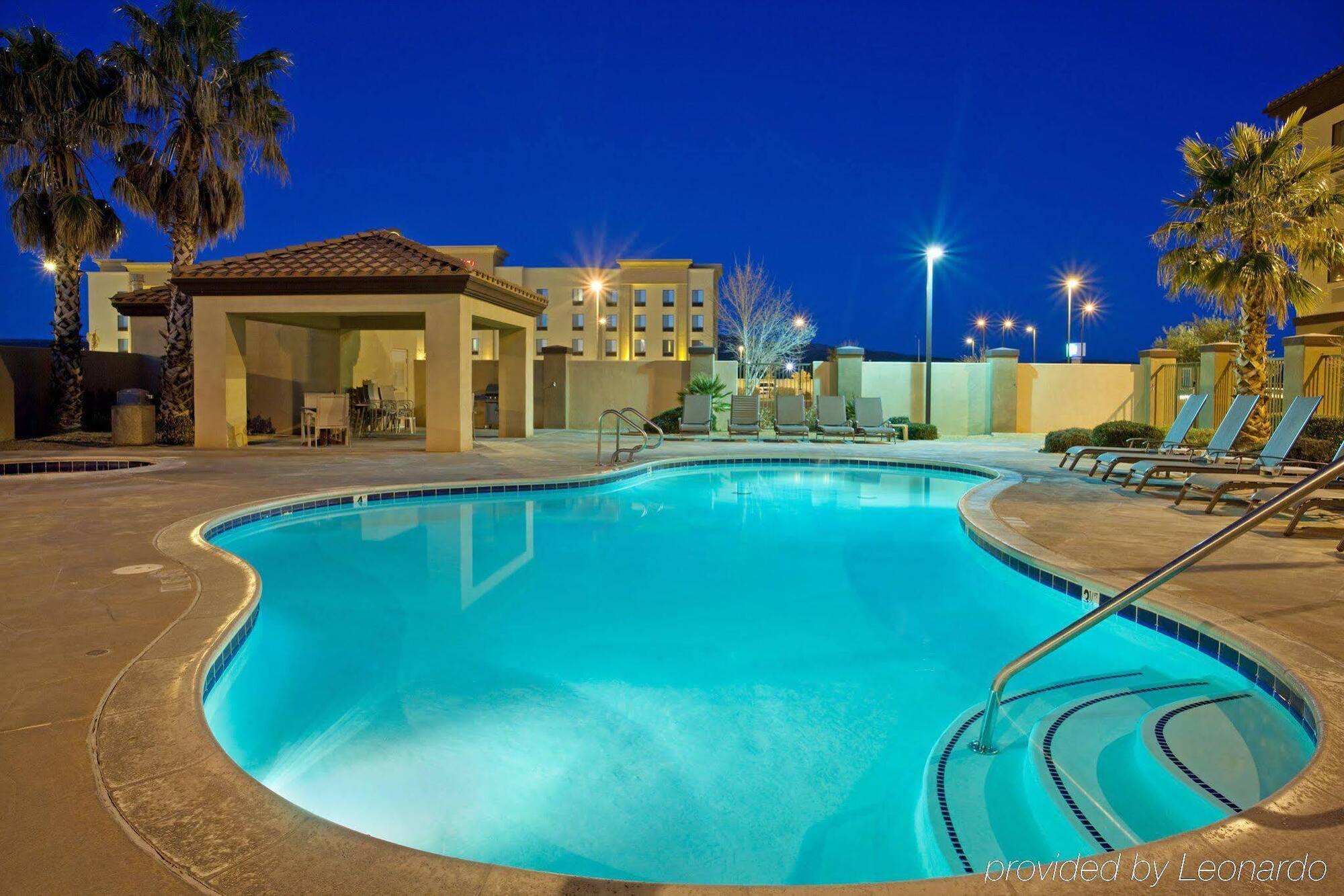 Holiday Inn Express Hotel & Suites Barstow By Ihg Kültér fotó